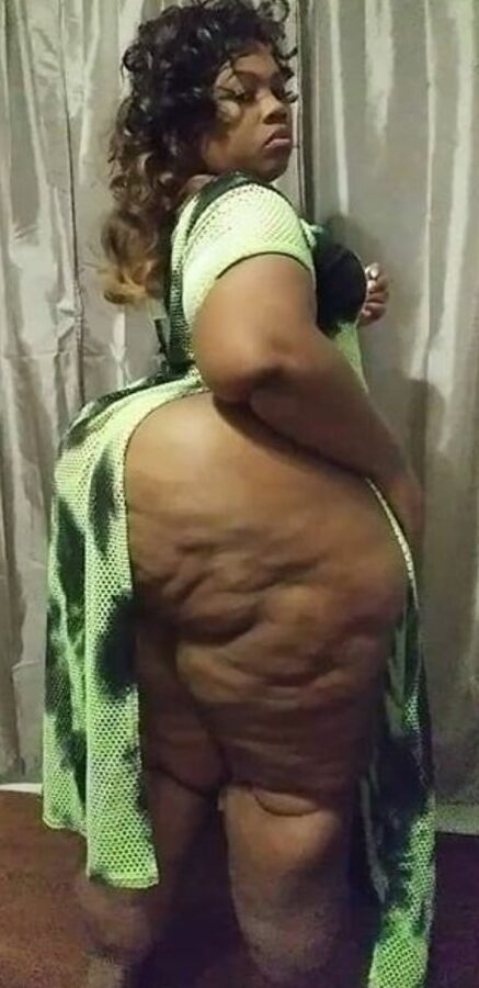 Chunky mega booty bbw pearshaped misstriplestackz