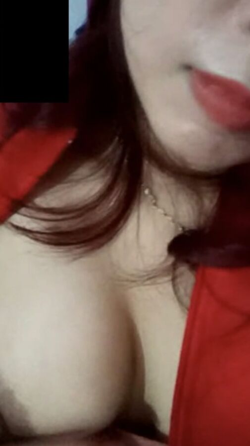 Sexy slut (indonesian)