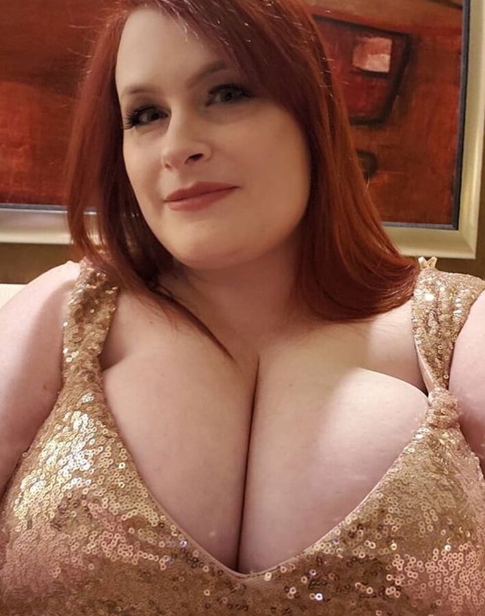 Bbw mix (Dressed selfies)