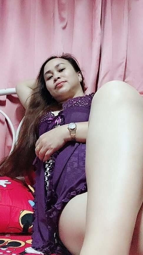 Ibu cantik berdada besar