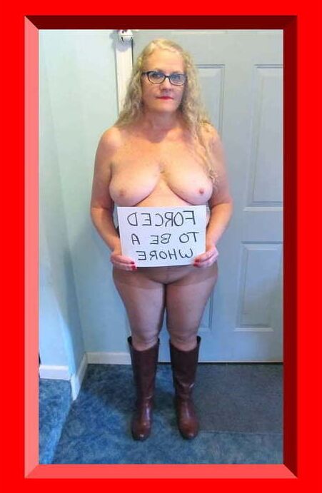 Expose Slut Penelope