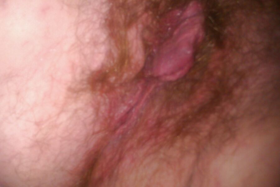 Cucky wants to show off more of his girl