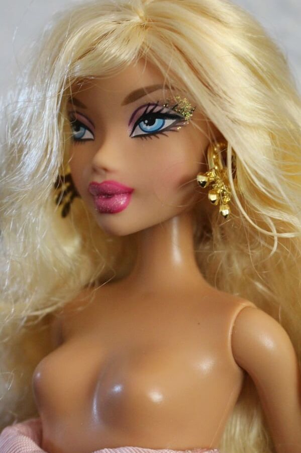 Kennedy stripping (Doll)