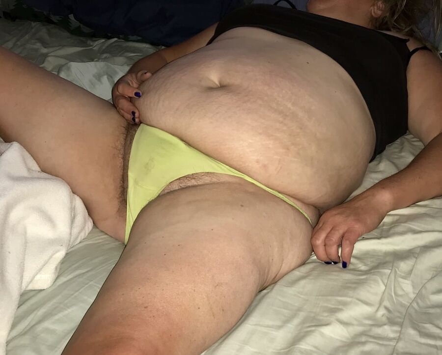 - amateur chubby hot wife with nice worn panties