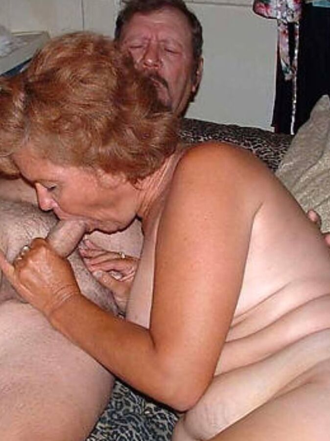 Grannies love blowjob !!