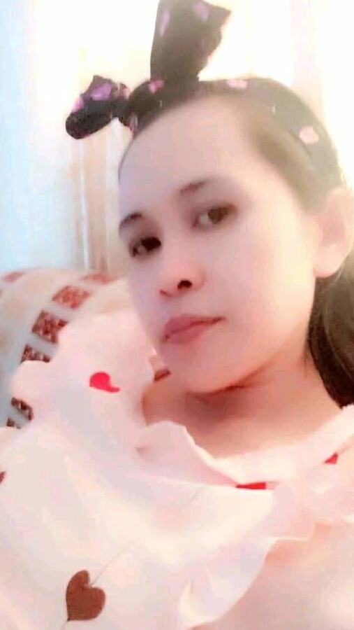 Ibu cantik tetek besar