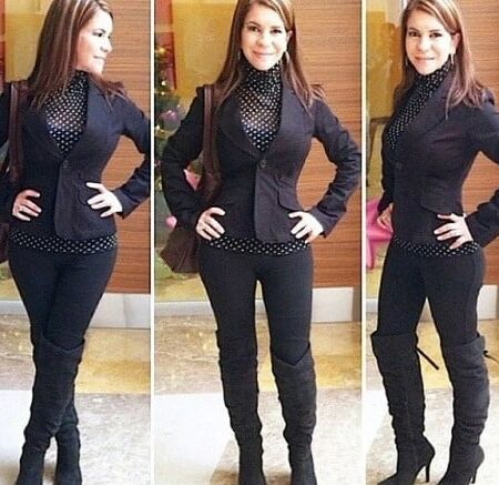 Insta Milf Wearing Boots