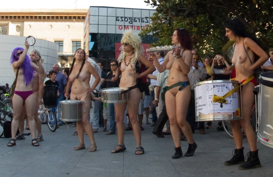 Nudism, Naturism