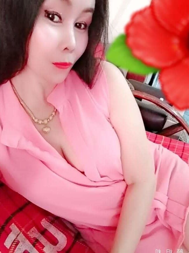 Janda di Rumah Besar.