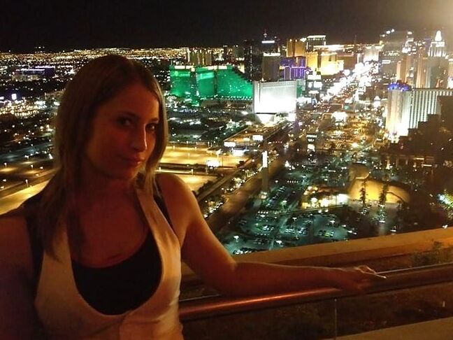 Exposed - Laura Shows off Incredible Body