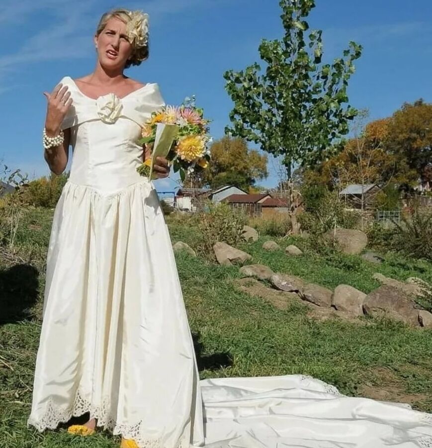 Silky wedding bride gowns &amp; dresses