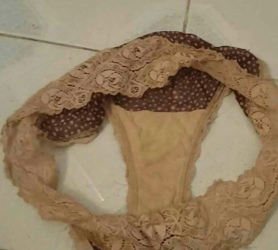 lingerie pics taken at relatives&; place