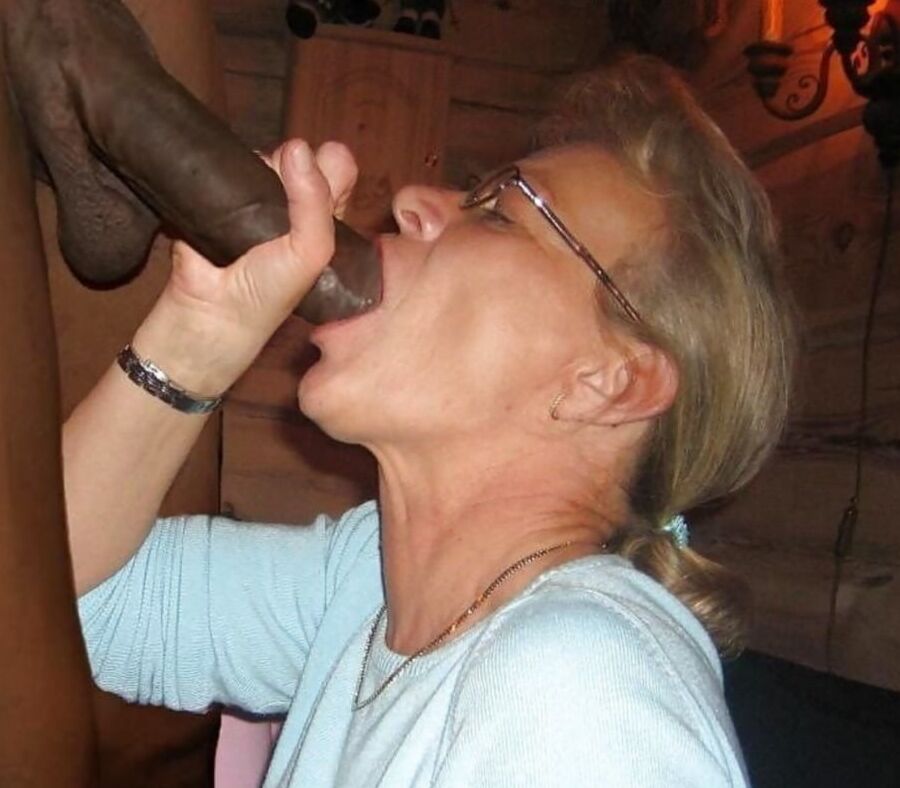 How milfs move his mast