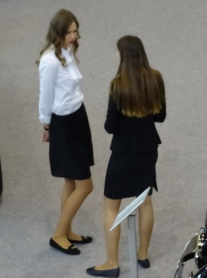 Exhibition Cunt in Pantyhose