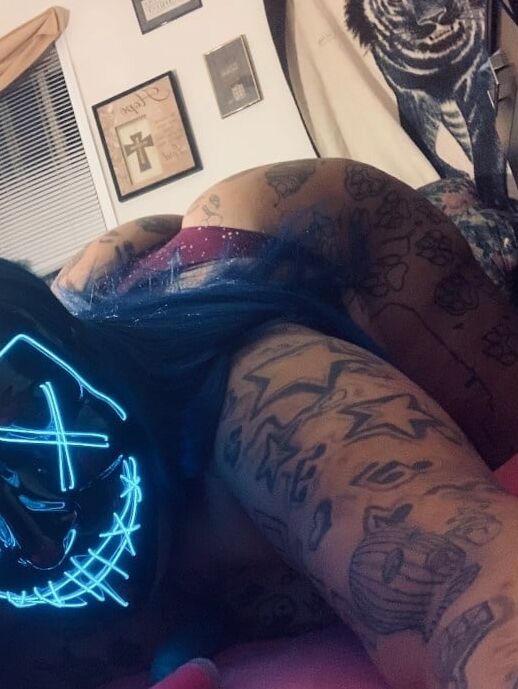 Super Tatted BBW Freak