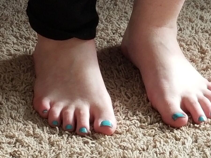 "Alicia&;s" Winter Soles