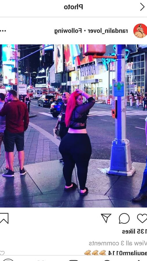 Thick legs Randalin