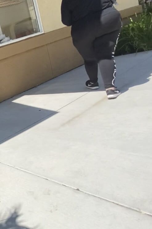 Random BBW and Pawg Asses Young and Mature Thick Milf Gilf