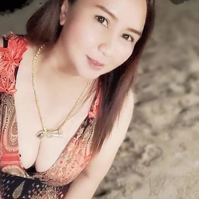 Janda di Rumah Besar.