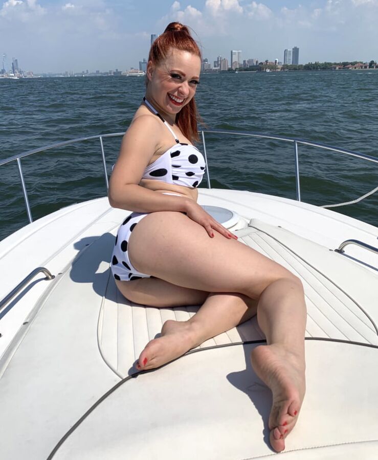 Becky&;s Teenie Weenie Poka Dot Bikini
