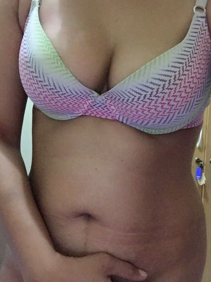 Indonesian Amateur Wife