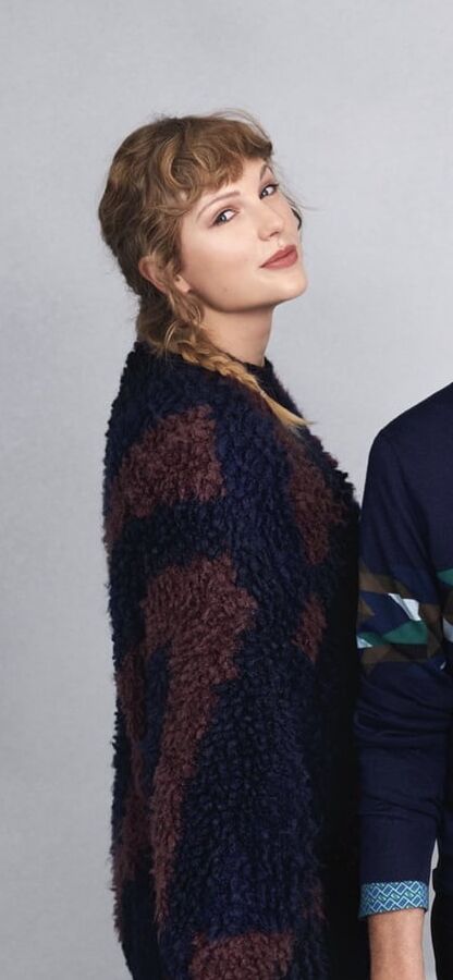Taylor swift hot