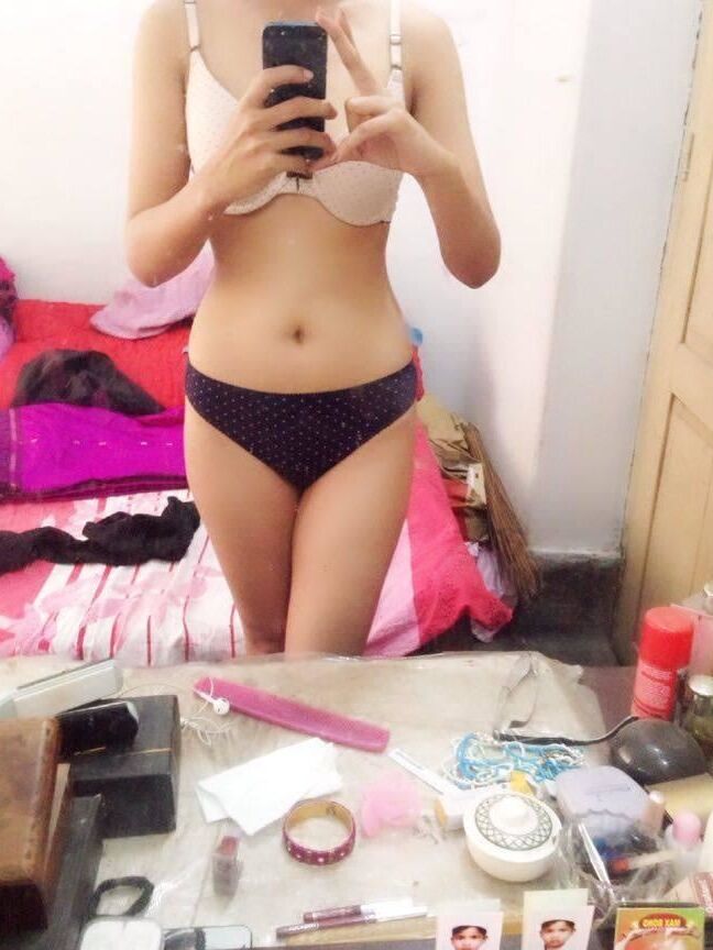 Sexy Desi Queen