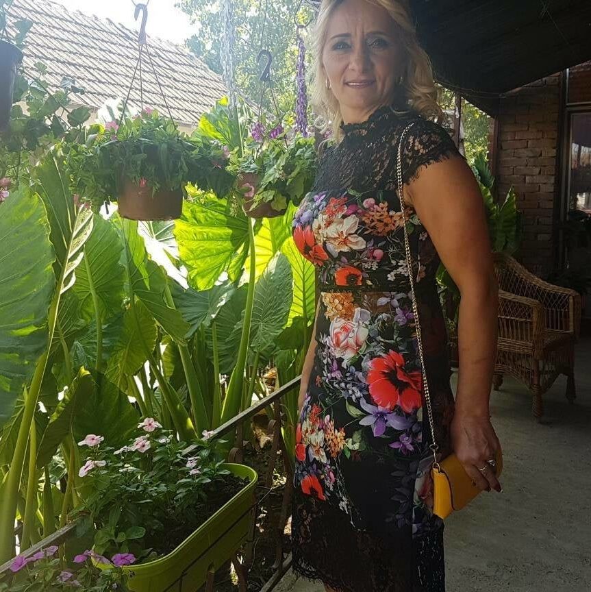 Serbian MILFs