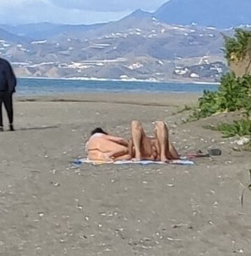 Cloudy nudist day