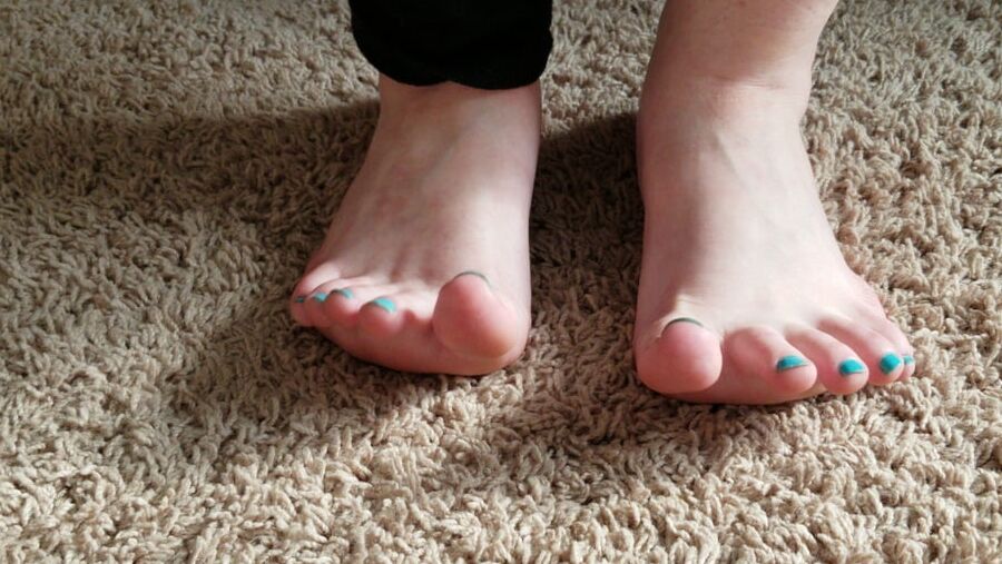 "Alicia&;s" Winter Soles