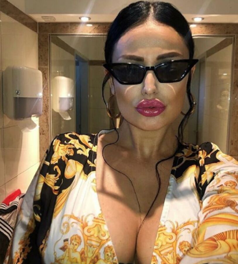 Indira Aradinovic Indi