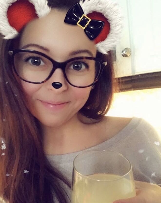Webslut Lindsey Holler from Barrie Ontario