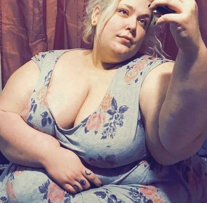 Bbw mix (Dressed selfies)