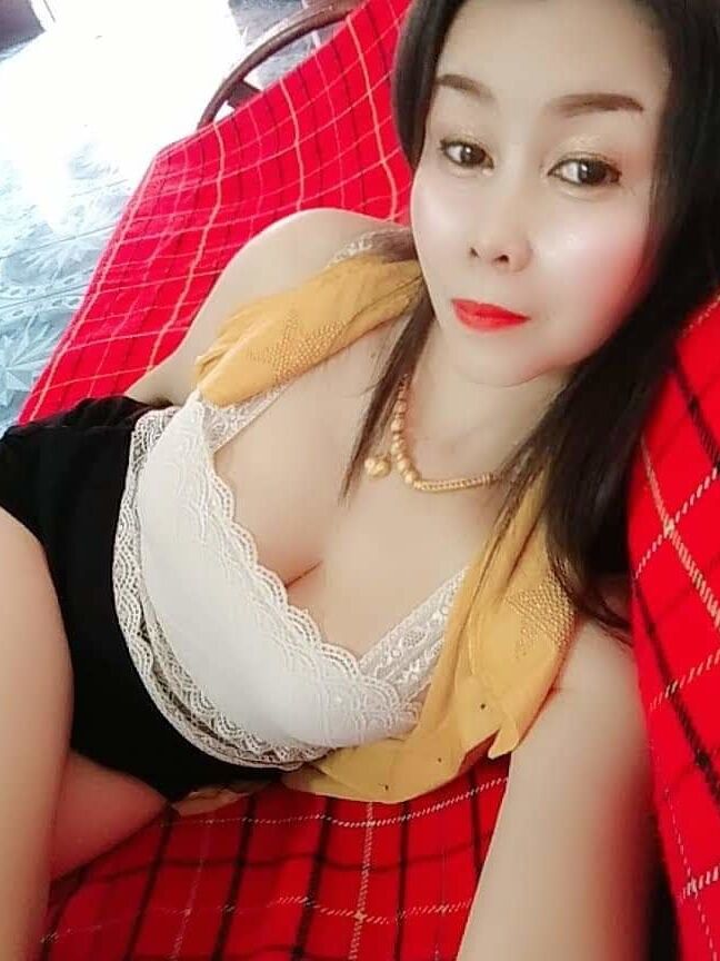 Janda di Rumah Besar.