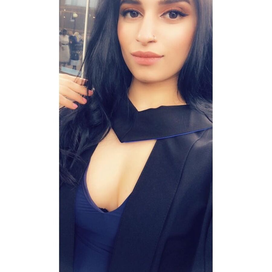 Sexy Pakistani Sluts