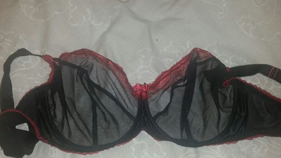 Used G cup bras