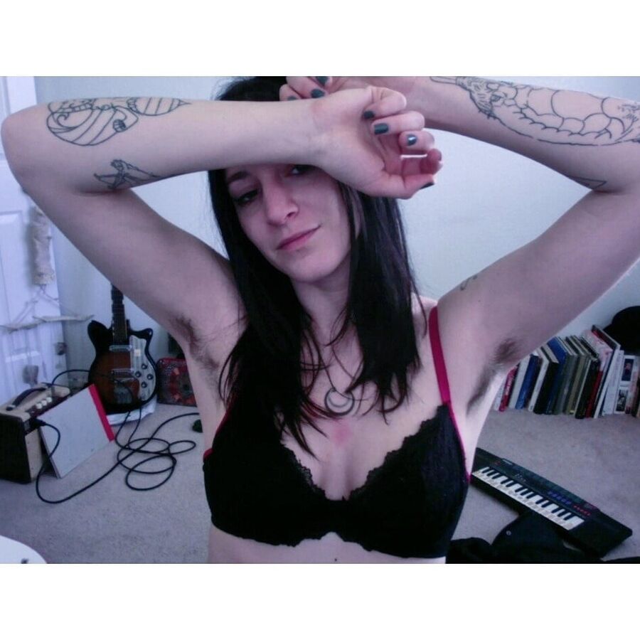 We love hairy girls