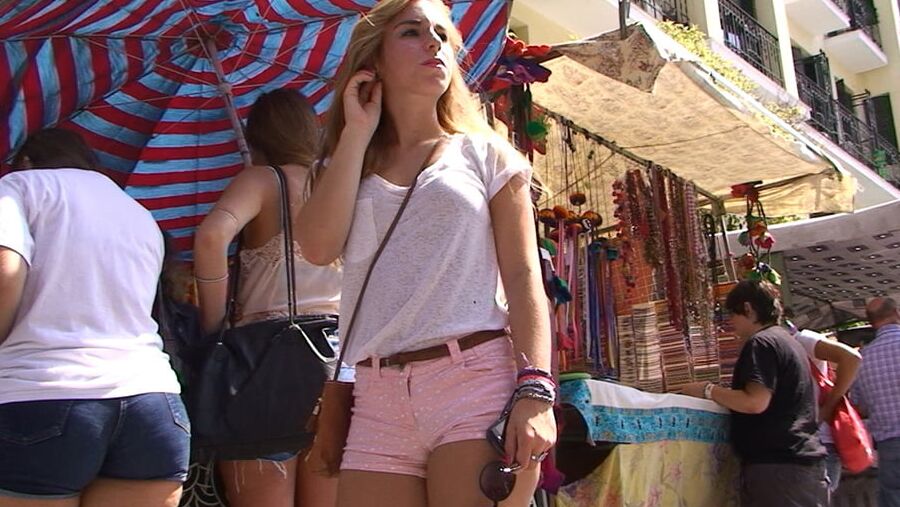 pair of teen asses GLUTEUS DIVINUS