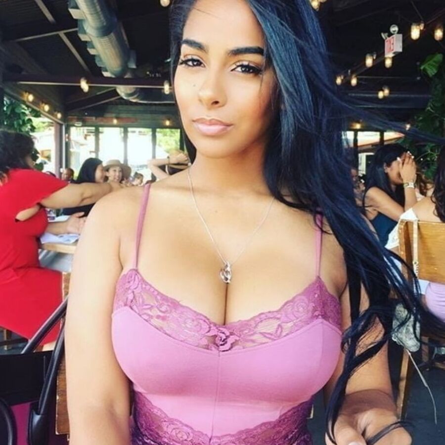 Beautiful Matures for Relationship for boys