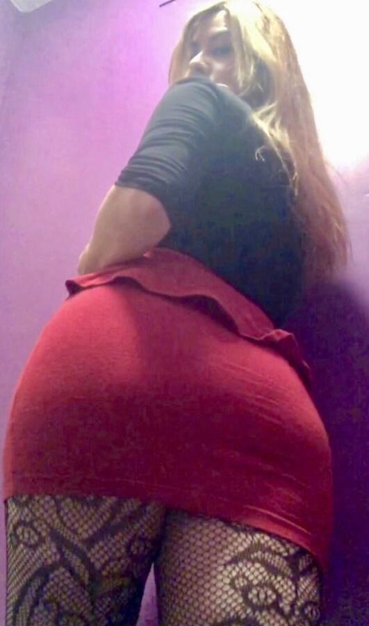 Alexa wants to fuck