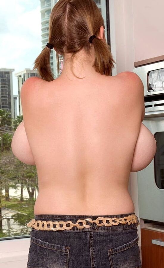 Pro-boobs Rear Boobs