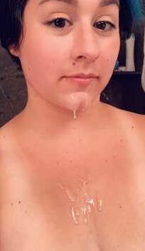 Help me expose her