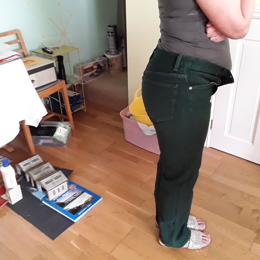The Mrs in her Levi&;s sexiest jeans.