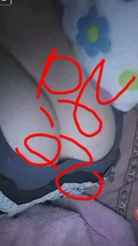 Linda mega chichona