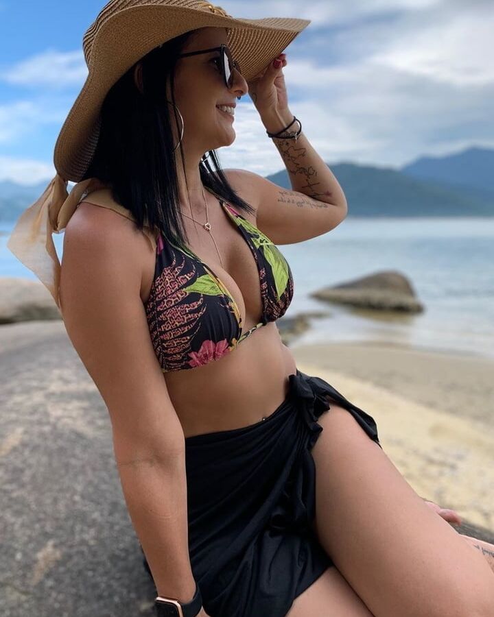 Bitch flavia