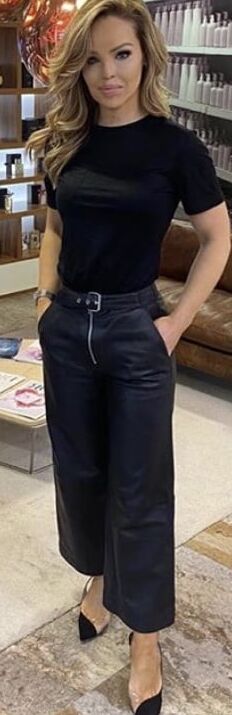 Chav Celeb Sluts- Katie Piper