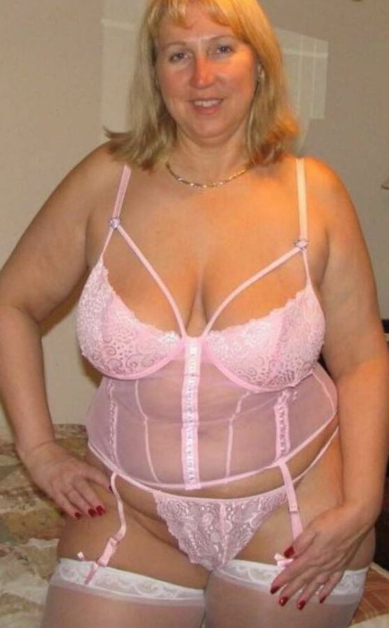My rd selection of grannies &amp; matures in pink lingerie
