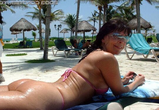 micro bikini.wicked.weasel