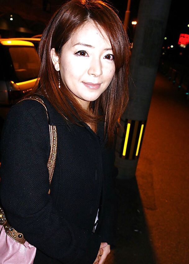 Milf Flashing In Public