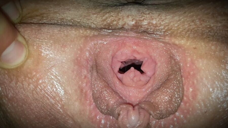 Agujeros del placer expuestos